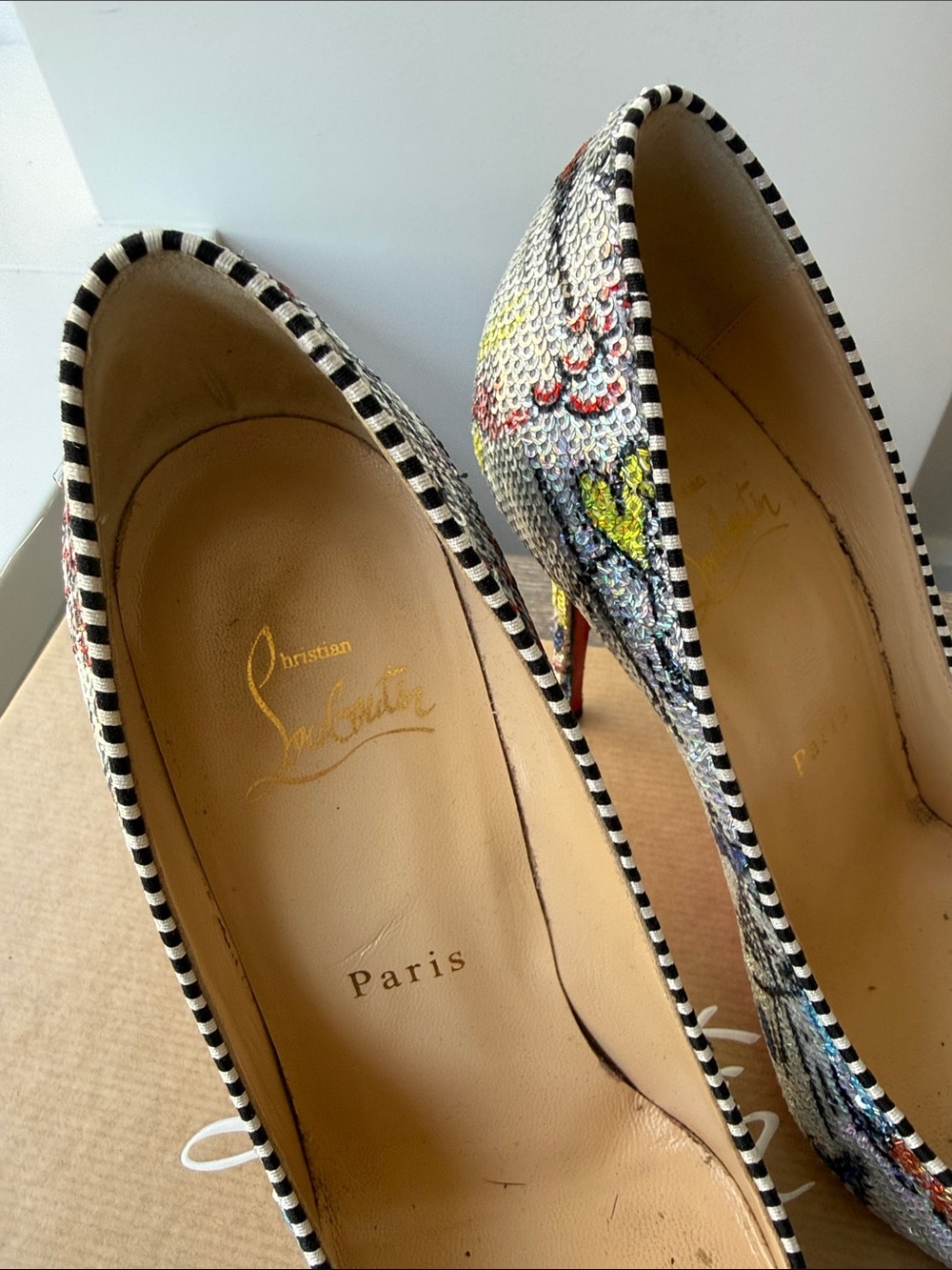 Christian Louboutin Decollette 554 - Picture 2 of 8